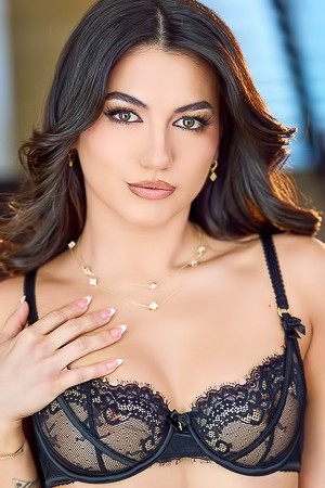 Megan Mistakes - Tattooed Boss Lady - Facial &amp; Cum In Mouth