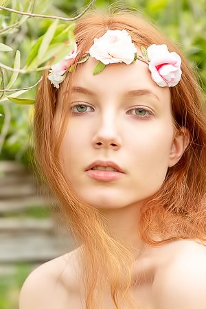 Lola Jolie Inviting The Gentle Breeze To Caress Her Perky Breasts And Peachy Bottom